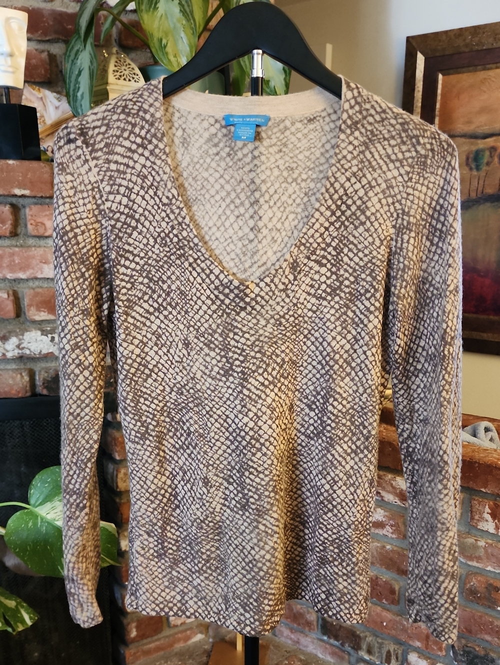 White + Warren Taupe and Cream V-Neck Snake-Print Sweater